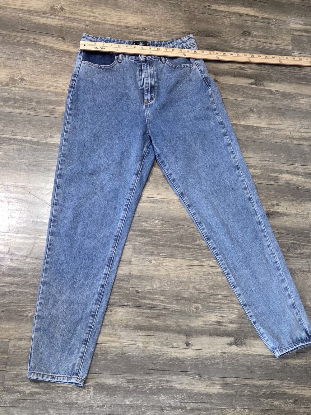 Missguided Riot High Waisted Mom Jeans Shadow Pocket Blue Wash 8R